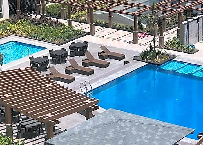 Modern And Cozy Near Airport Terminal 3 Manila