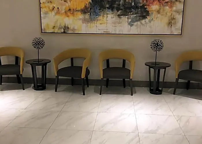 Modern And Cozy Near Airport Terminal 3