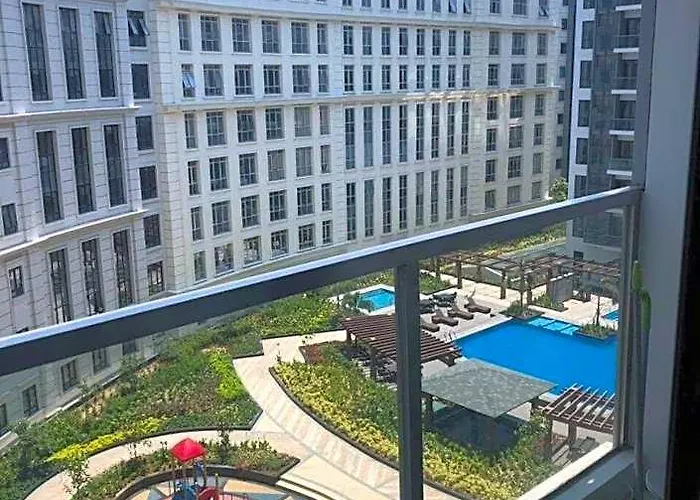 Modern And Cozy Near Airport Terminal 3